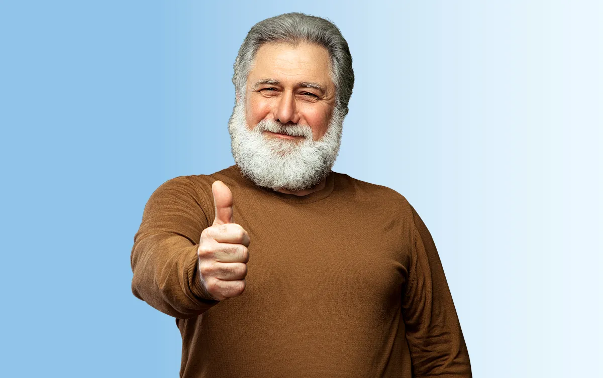 Vit-D3-Galen Slider Ebene 4 Eine männliche Person zeigt den Daumen hoch